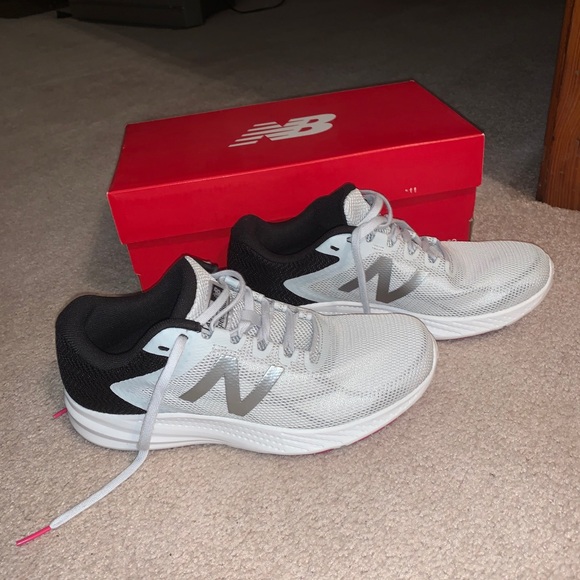 New Balance Shoes - New balance women’s sneakers Isaac Mizrhai Live